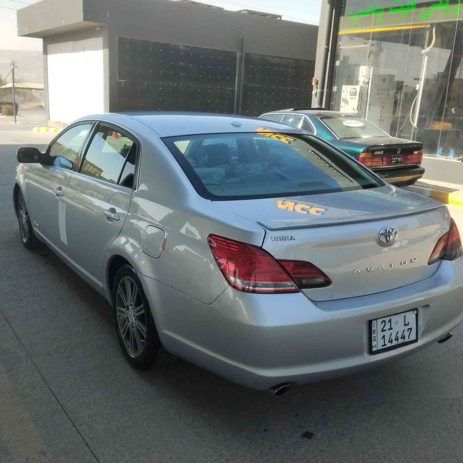 avalon 2009 

ماشااللە   لۆک  پاکەتی 
 گێڕو مەکینەی   بەشەرت  
دەنگی  دیجیتاڵی  نیەو بەشەرت 
تەبرید  بەشەرت   
سەنەوەی  تازەیە 
ماڵی   دۆستە    
تەنها   یەک پارچەی  بۆیاخە لەسەر  شوخت 
سەیارەکە هی دەستی  خۆمانەو هی ماعرەزنیە 
 تەقەو  ڕەقە  هیچ نیەو   هەمو گیانی   بەشەرت  ئەدەم و  مەکینەی  نەکراوەتەوە 
مشتەری  تەلەفون بکە 
***********
***********
