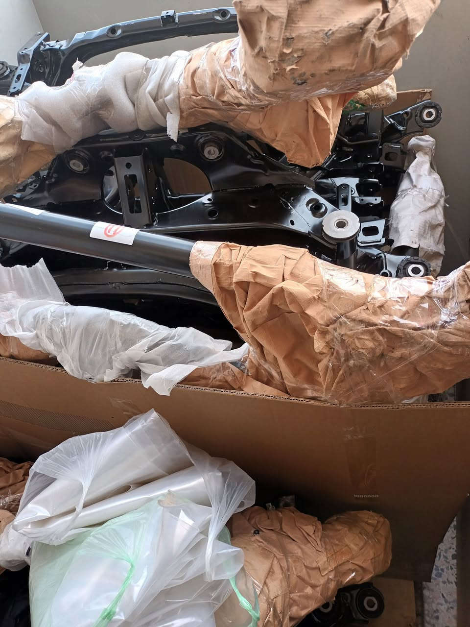 مكتب السند لقطع غيار سيارت تسلا 
فرم ممه امامي خلفي تسلا 3 y
***********
