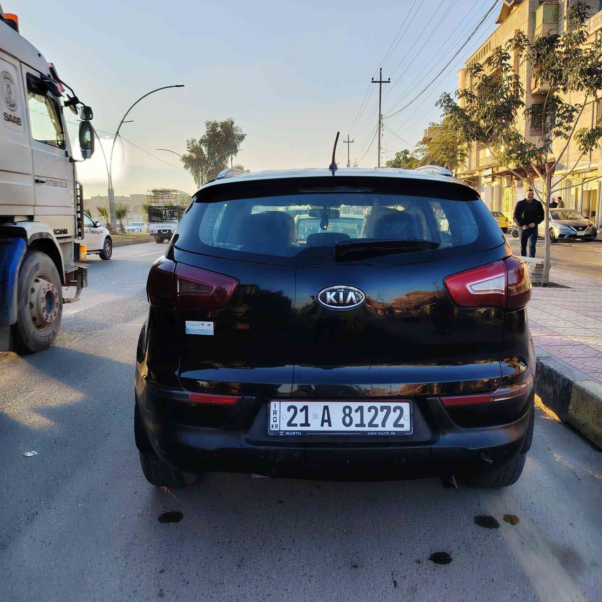 بلاش بلاش بسعر تكسي والله 
🔴سبورتج 2010 سنوية 2026
🔴رقم سليمانية شرط التحويل 
🔴مصبوغة عامة وبيها معجون 
🔴تاكية على صفحة بدون دواخل 
🔴رقم دولي سليمانية 
🔴مابيها كابون بانزين ❎⛽
🔴محرك 20دوش شرط وكير شرط 
🔴السعر 97 نقداً بدون فقد بدون مراوس 
📠📞 ***********
📠📞 *********** 
✅السيارة موجودة موصل الجانب الايمن
