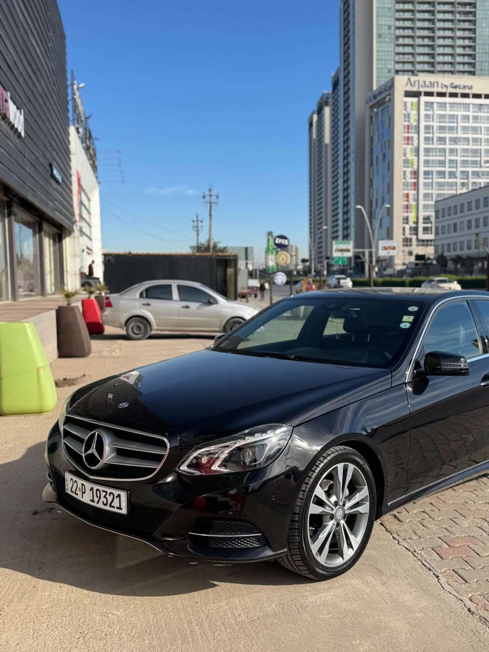 Mercedes-Benz 
E-200 w212
Anatgarde

مرحبا شباب 

للبيع او مرواسه حسب القناعه 

السياره وارد الماني ضمان 
بدون صبغ بدون اي شي 
دبل سويج 
فول عدا سلايد 
حساسات اماميه خلفيه جانبيه
رادارات اماميه وجانبيه
لايتات ليد نهاري اوتو  دبل عدسات وعدسات متحركه 
كشنات جلد وقماش 
تحكم كهربائي
ماشي 203 كم 

السعر  179

للتواصل واتساب
***********
*********** أربيل, العراق
