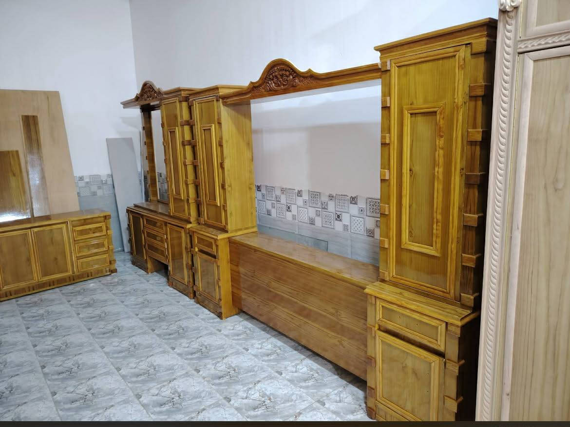 بسم لله....
(( معرض الهاشمي للأثاث العراقي))
                             #نقد_واقساط 
                💥 عرض خاص ولفترة محدوده💥

💥 غرفة  طابقين ٥ ملم من الدرجه الممتازه    مع كامل الملحقات 
💥 كنتور ٦ أبواب  دنك جاوي النقش من خشب #الزان المصري
💥 زاوية بأرتفاع الكنتور
💥 جربايه مسرح مع الدوشمه خياطه يدويه
💥 ميز مراية مسرح
💥 ميز بلازمه
💫 سعر الغرفة نقداً  ((2250)) الف فقط
💫 سعر الأقساط لمدة 10 أشهر ((292)) فقط
💫 سعر الأقساط لمدة ١٢ شهر (( 276)) فقط


**إذا كنت صاحب هذا الإعلان وتريد حذفه لأي سبب، رجاءا أرسل رسالة إلى الدعم الفني**