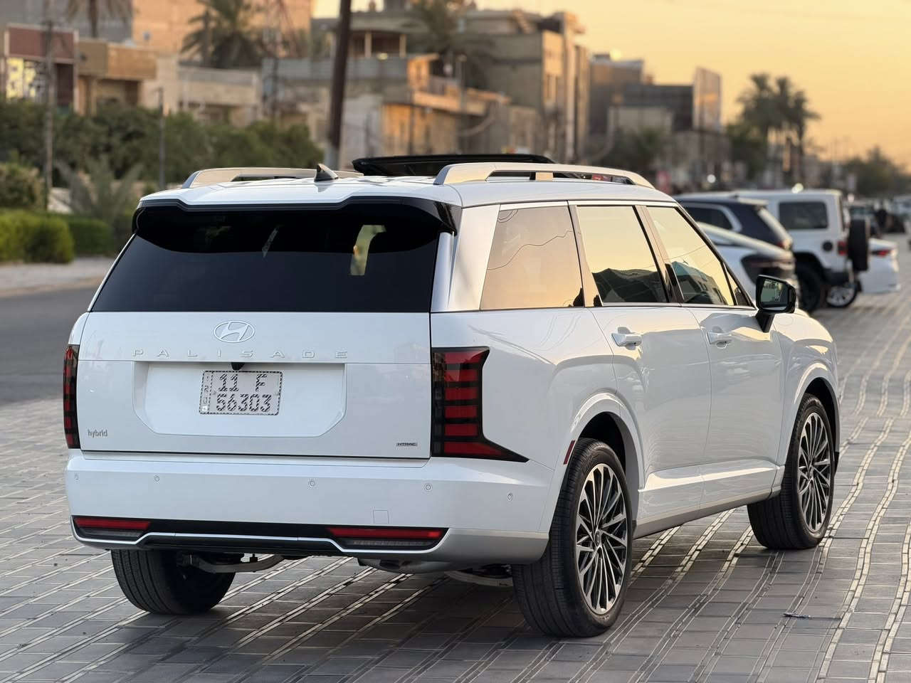 ياالله
السلام عليكم بلاسايد 2026  كالكرفي وارد امريكي

Hyundai Palisade 2026 2.5L

              حجم المكينه : 2500 هايبرد

الضرر : جاملغات وبنيد نفس الون بدون صبغ 

 

المسافة المقطوعه : 3000 ميل  

#مواصفاتها

1. شاشه 

2.كامرات 360

3.بنوراما طكتين

4.بصمه

5.كشنات جلد جملي

6.تشغيل عن بعد

7.هيترات بالكشنات

8.حساسات خلفيه امامي

9. رادارات 360

10.كشنات خلفيه كهرباء

11.لد امامي

12. سبعه راكب

13.فور ويل

14. اشاير بالمري

15. ايقاف ذاتي

16.قطعتين تبريد

17.تحديد مسار

18. هيترات بالكشنات الخلفيه

19. اوتو بارك

20.شحن وايرليس

21.كامرا بالمرايا

22.مري شفط

23.داتا شو

#السعر : 410 وبيها مجال مرقم بغداد بااسمي

تفاصيل اكثر هذا رقمي *********** تحياتي

مكاني بغداد حي الجامعه
