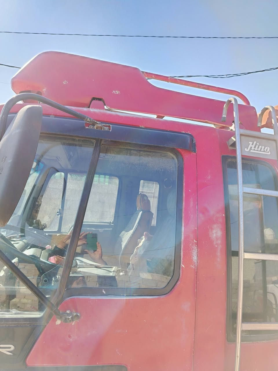 سلة بلادية للبيع سعر ٣ ورقات بيه مجال عنوان قريب سيطرة اللج ***********
