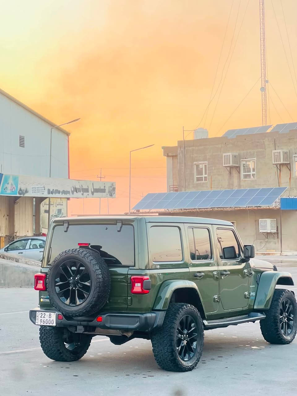 کــــــوردی 
تەنها فرۆشتن بە نقد 
Jeep Wrangler sahara 
جيب رانگلەر وايلس
مـــۆدێل / 2021
مواسفات /  شاشە ، کامیرە ، حەساس 4×4 , رادار ، ئۆتۆستۆپ
مەکینە / v.4 چوار پستۆن 
2.0 تۆربۆ 
 بێ ئێڕباگ ، بێ ناوگرتن 
بێ سبوغ 
سەنەوی نوێیە 
68mil رۆشتیە
ناونیشان هەولێر

عربي 
فقط بیع نقد 

Jeep Wrangler  سحارە
 جيب 
مــــــــودیل/2021
مواصفات/ كاميرة ، حساس ، دبل اكسل ، رادار 
محرك /  v.4 اربع سلندر
2.0  توربو
بدون ایرباك ، بدون دواخل
بدون صبغ 
سنوية جديدة


**إذا كنت صاحب هذا الإعلان وتريد حذفه لأي سبب، رجاءا أرسل رسالة إلى الدعم الفني**