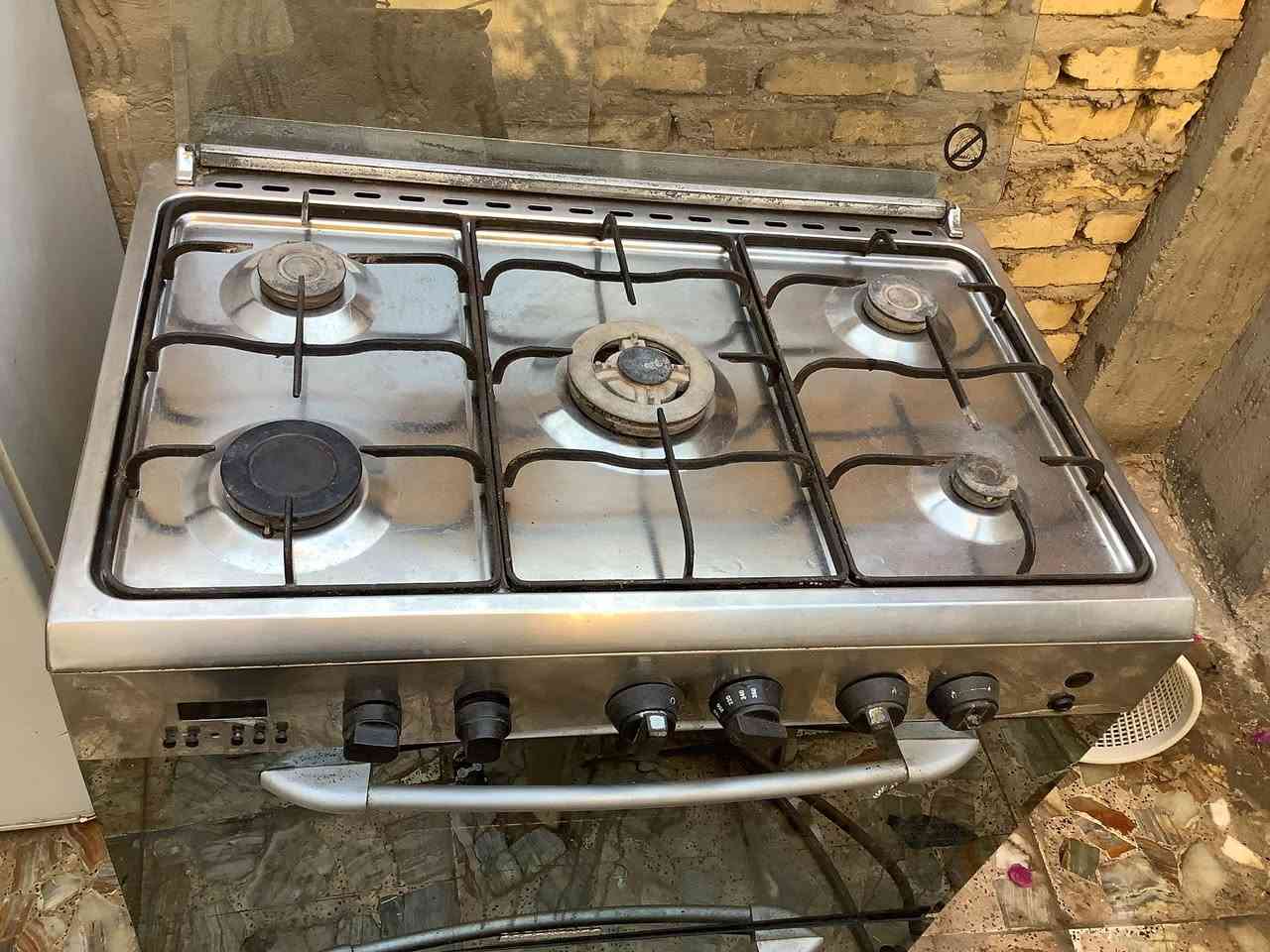 طباخ إيطالي نضيف ناره قويه حجمه كبير كله شغال ￼


**إذا كنت صاحب هذا الإعلان وتريد حذفه لأي سبب، رجاءا أرسل رسالة إلى الدعم الفني**