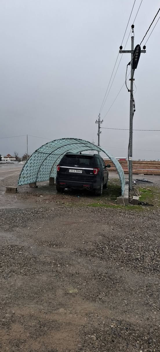 بەیتی پلاستیکی6بە4بۆفرۆشتن 220سم بەرزە نرخی85000هەزارە گەیاندنیشمان هەیە بەکاردێ بۆگەراج.بۆڕاگرتنی مەروماڵات.بۆڕاگرتنی پەلەوڕ.بۆزۆر شتی تریش بەکاردێ ناونیشان چوارقوڕنە گوندی گرجان سەردووسایدی گشتی ژم***********ژم***********
