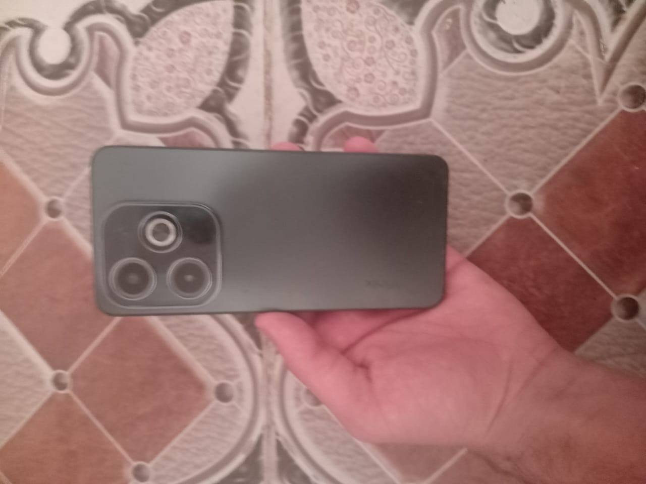 سلام عليكم جهاز Infinix HOT 40iذاكره 260جهاز نضيف يدعم بوبجي 40فريم بدل شاشه اصليه سعره 55 بي فطر زغير سعره 180بي مجال كربلاء ***********
