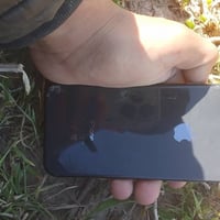 ورحمه الله موبايل ايفون 8عادي ذاكره 256 بس الخط مايشتغل جديد موبايل تك...