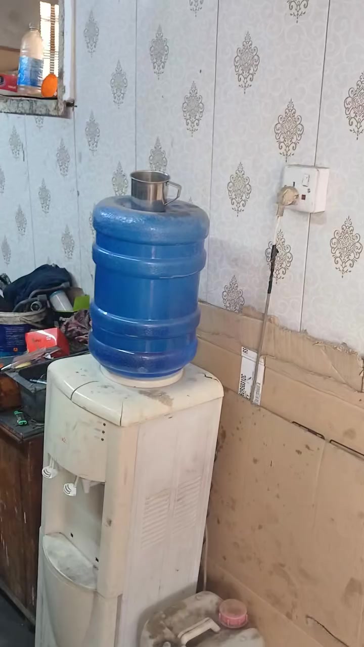 محل للأيجار كامل هوه وغراضه
العنوان الشهداء شارع المضخة الأول قرب المضمد أبو سامر ***********
