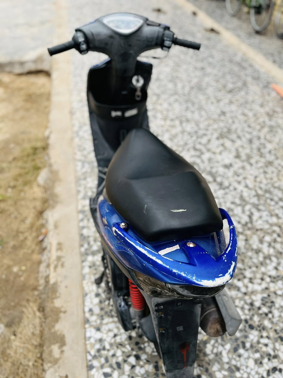 السلام عليكم للبيع للبيع

ماكس عدله رمبة جديده بل كارتون صار 4 اشهر نازله من الرمبة 

ختم واحد كلها من الطول للطول 

شلعه معدله تاكل الكاع 

بيها ويل نجمه اصلي مو تجاري  سعره 250 تريده وياها تريده ويلها البلادي 

تايرات جلاتين 

باتري البارحه بدلته 

الدراجه كلها بلاديه مكفوله من الطول للطول

بيها قطره اكسل  NSY

الدراجه بيها بس كابريتر تجاري الله شاهد البلاديه موجوده وكلشي ما بيها موجوده بس اني شديت تجاري نوعيه راقيه

سعر الدراجه بل ويل نجمه  1100

سعر الدراجه بويلها البلادي 900

مكاني طريق كربلاء نجف عمود 308 يعني بوابه النجف بل ضبط

للاستفسار ***********
