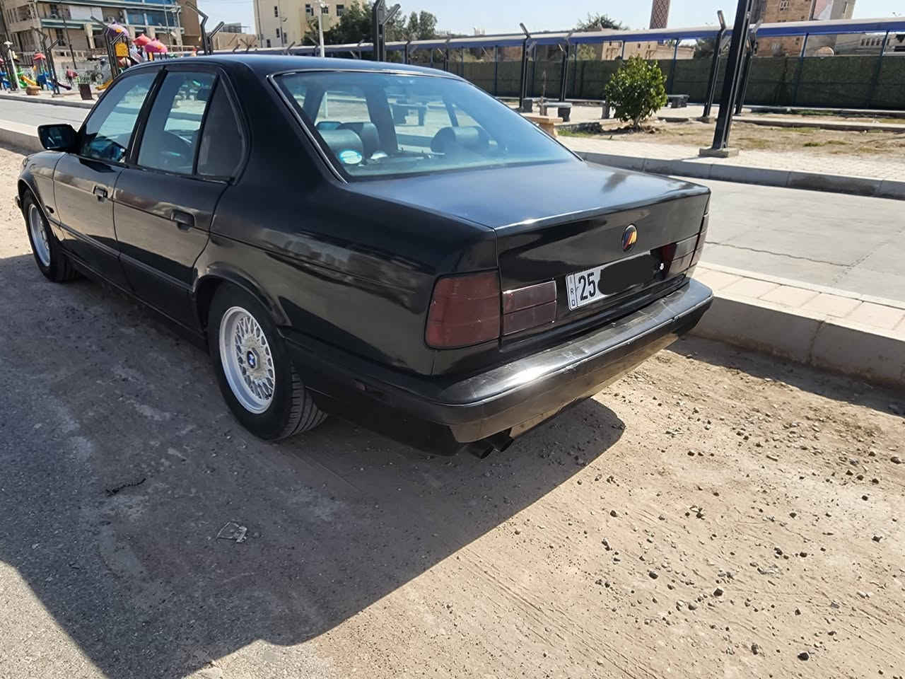 BMW 525 اصل اصل
مسكر عدل وارد ياباني 
بجم عريض 
مكفوله محرك وكير 
مكفوله من الكص والخياس 
كمبريس ملكه جديد تبريد فول 
جعمق وباور جديد
باتري جديد 
سلف جديد 
تايرات جديد 
حداديه امامي خلفي جديد 
صبغه عام نظيفه جماليه
بيه كابون بانزين 
استيرن مماتي 2009
بأسمي مشروع وطني شرط الامداور 

نواقص طوافه بانزين والاسلايد واكف 

السعر 53 وبيه مجال  الاتصال ***********
