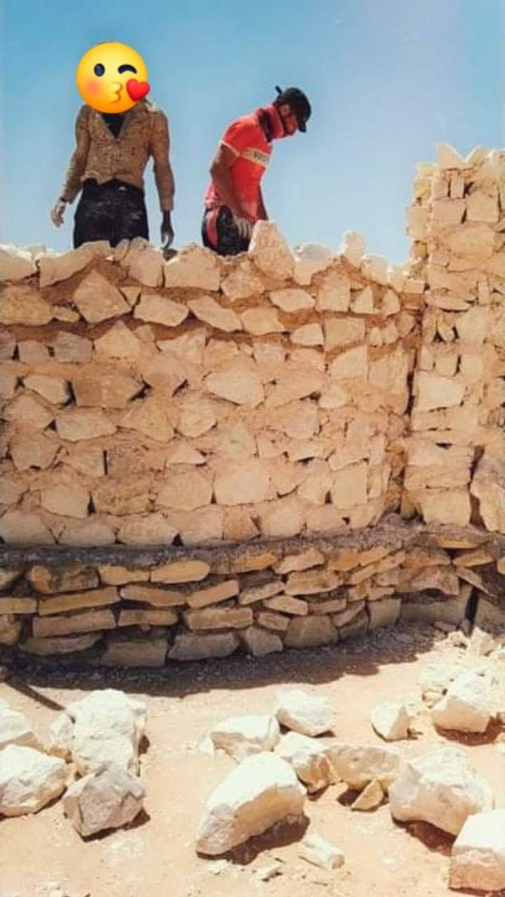 ادخل شوف الشغل
درجه اولى وشغل مرتب ونضيف واسعار مناسبه 

وخادمكم 

*********** 

ضياء ثعبان جواد لبناء الحجر وكافة الأعمال الحره
