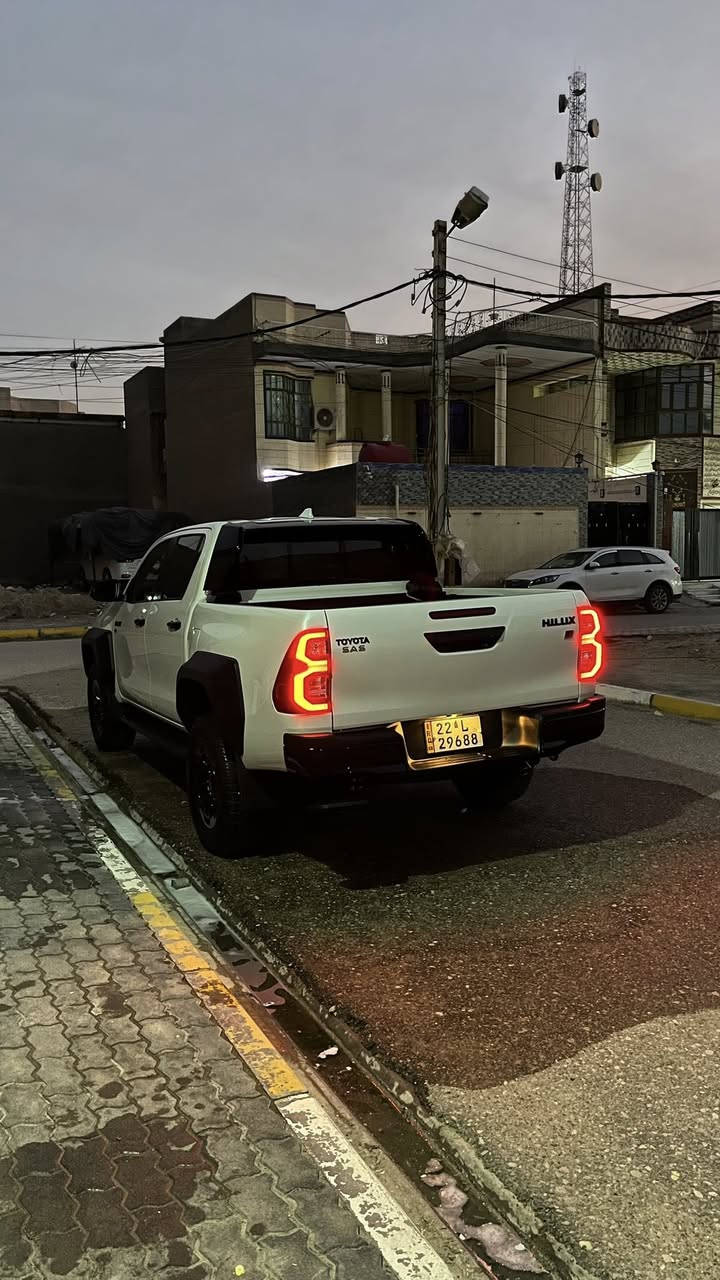 سلام عليكم للبيع فقط 
هايلوكس 2024 صفر كيلو زيرو 
رقم اربيل وكاله او تحويل
مكاني سماوه
***********
