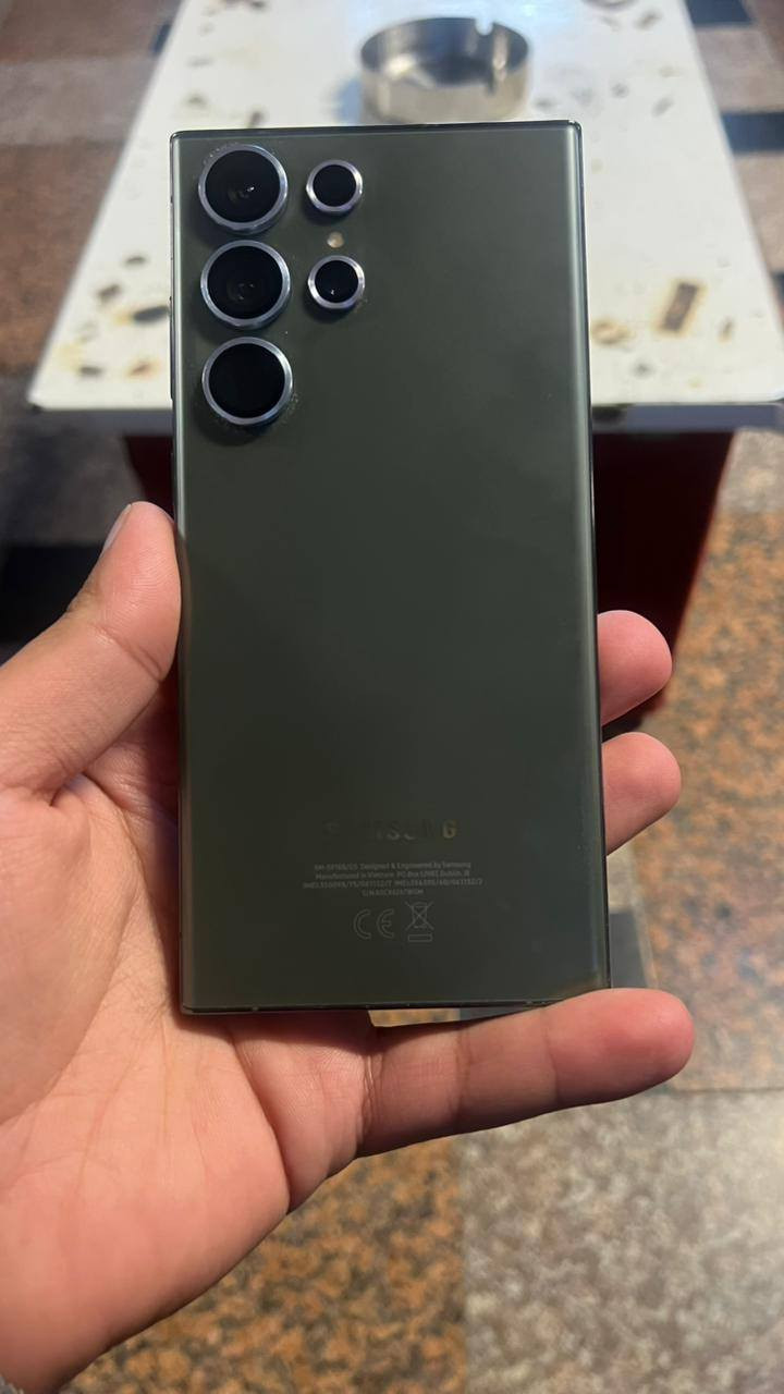 سلام عليكم تلفون s23 الترا للبيع سعر ٦٥٠ الف بي مجال بسيط عنوان بغداد رقم تلفون ***********
