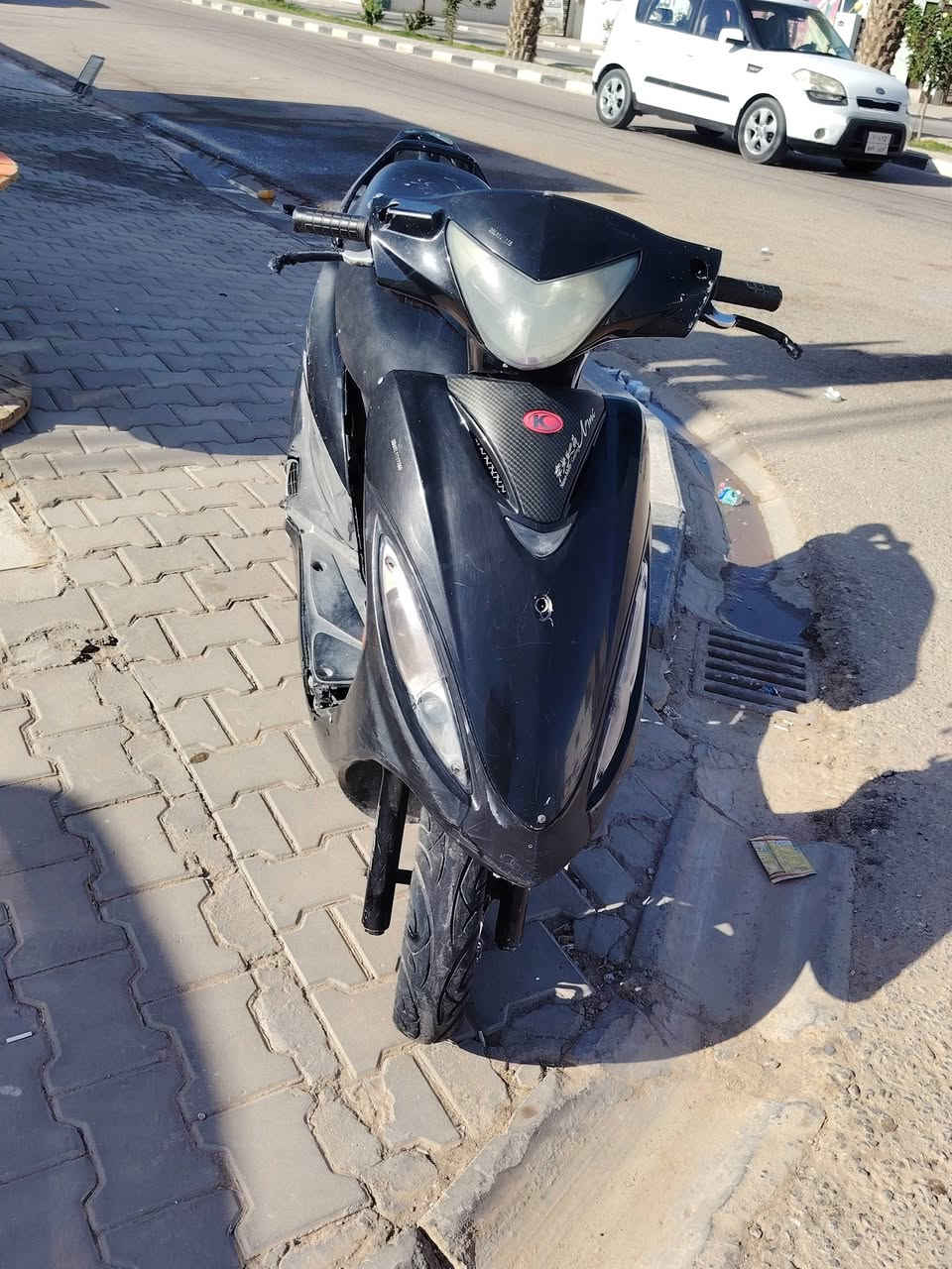 سلام عليكم كامكو جي فور مكينه استوني مسويه كرنك بوش كله جديد سلف جديد 250 وبيه مجال ***********
