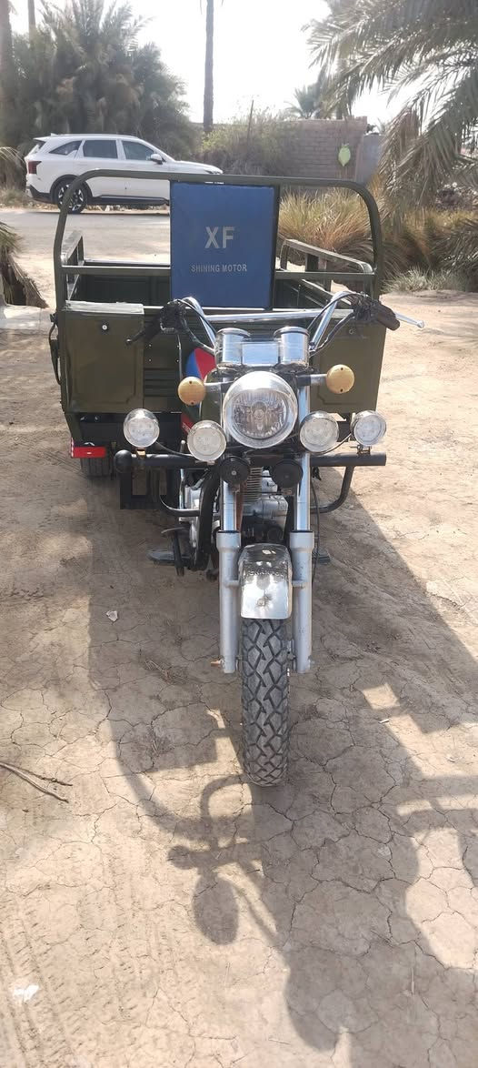 سلام عليكم دراجه للبيع مرقمه موديل 2020 بيها محرك 22 ما مفتوح 
 الاستفسار ***********
