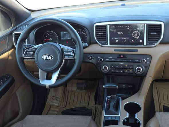 سبورتج خليجي موديل 2021 للبيع فقط
ماشية 79300 الف رقم أربيل الجديد 
بااسمي شرط التحويل
السيارة مكفوله كفاله عامة  
مواصفات السيارة
بصمة تشغيل
بصمة ابواب
كراسي كهرباء
كروز سرعة
داخل حمصي جلد ومخمل
كامرة خلفية
حساس امامي 
حساس خلفي 
المري شفط 
اشاير بلمري 
٣ انضمة قيادة 
نضام تزحلق 
فول تحكمات ستيرن 
بلوتوث
كروس سرعه
يدات نيكل 
لايت زنون
الجام مغلف عازل حراري

*********** ابو كرار
