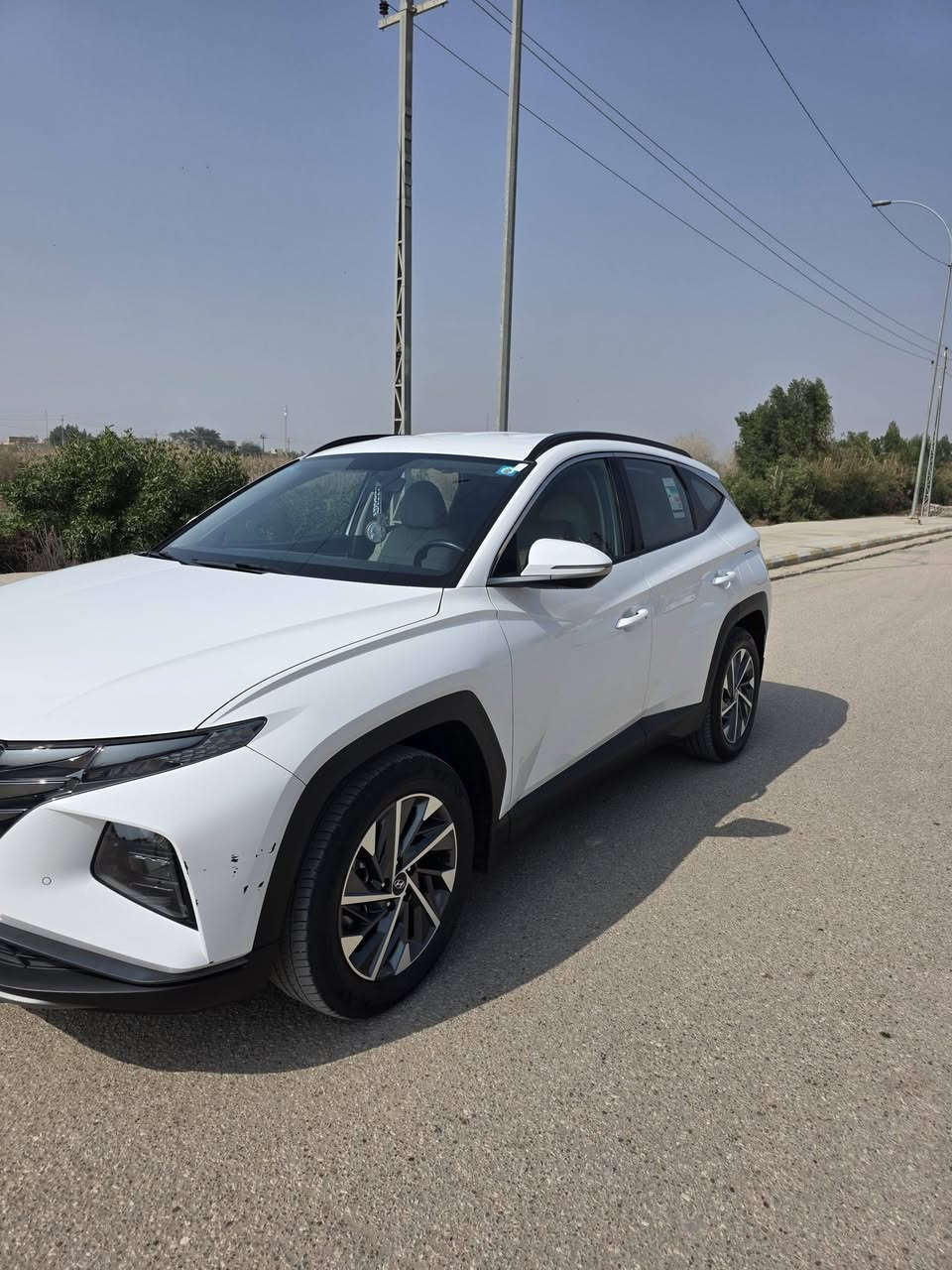 سلام عليكم
هونداي توسان 2024 مكفولة كفالة عامة حتى الدعاميات كفالة ماشية 41000 رقم بغداد الماني بسمي تحويل ثاني يوم 
مكينة 2000 دكشن عالي 
ويل 18 كروم 
بصمه تشغيل 
ترحيب بل باب 
شاشة كبيرة كار بلي 
كامرة بلادية 
وباقي المواصفات واضحة عدكم بل صور السيارة حلوة واجدد من الصور عنواني ذي قار قضاء الرفاعي 
كشنات مغلفه بل كامل 
تخم ارضيات مع الجنطة 
تخم مضلات الجام كاملات سستم 

السعر 225 $
***********
***********
