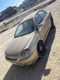 ريو ٢٠٠١ • ابيض • نواقص