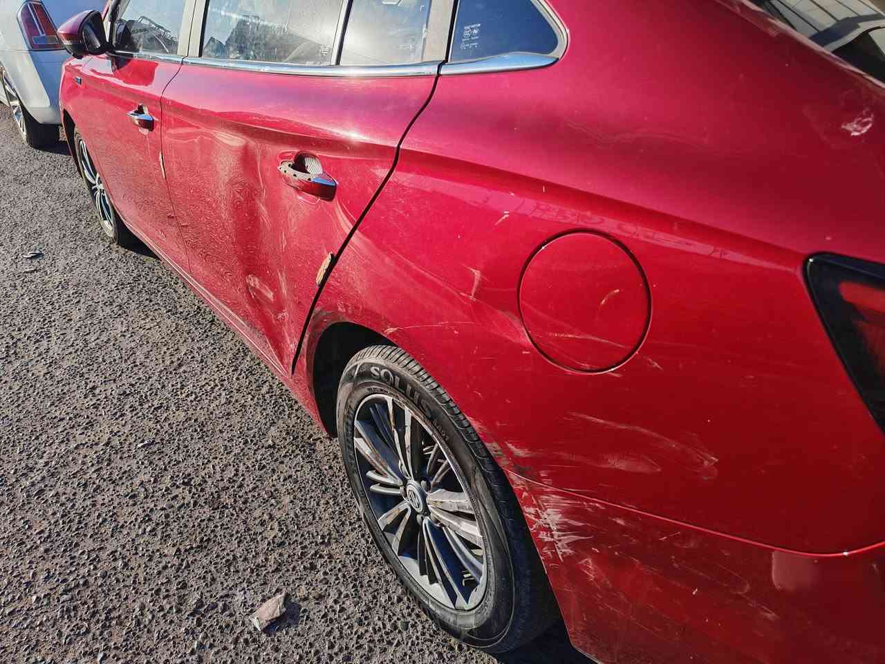 Mg5
فول مواصفات
 رقم بصرة
 بيها حادث موضح بالصور
 أعلى فئه، فتحه، تحكم، ستيرن، كشنات كهربائي، تدفئه بالكشنات، كاميرا 360، ارضيه جلد
للبيع بسعر مناسب 98 ورقه
للاستفسار الاتصال على الرقم ***********
