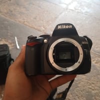كامره البيع نيكون 3000 كامله ملحقات وزون 55-18ويوجد توصيل جميع محافظة ...