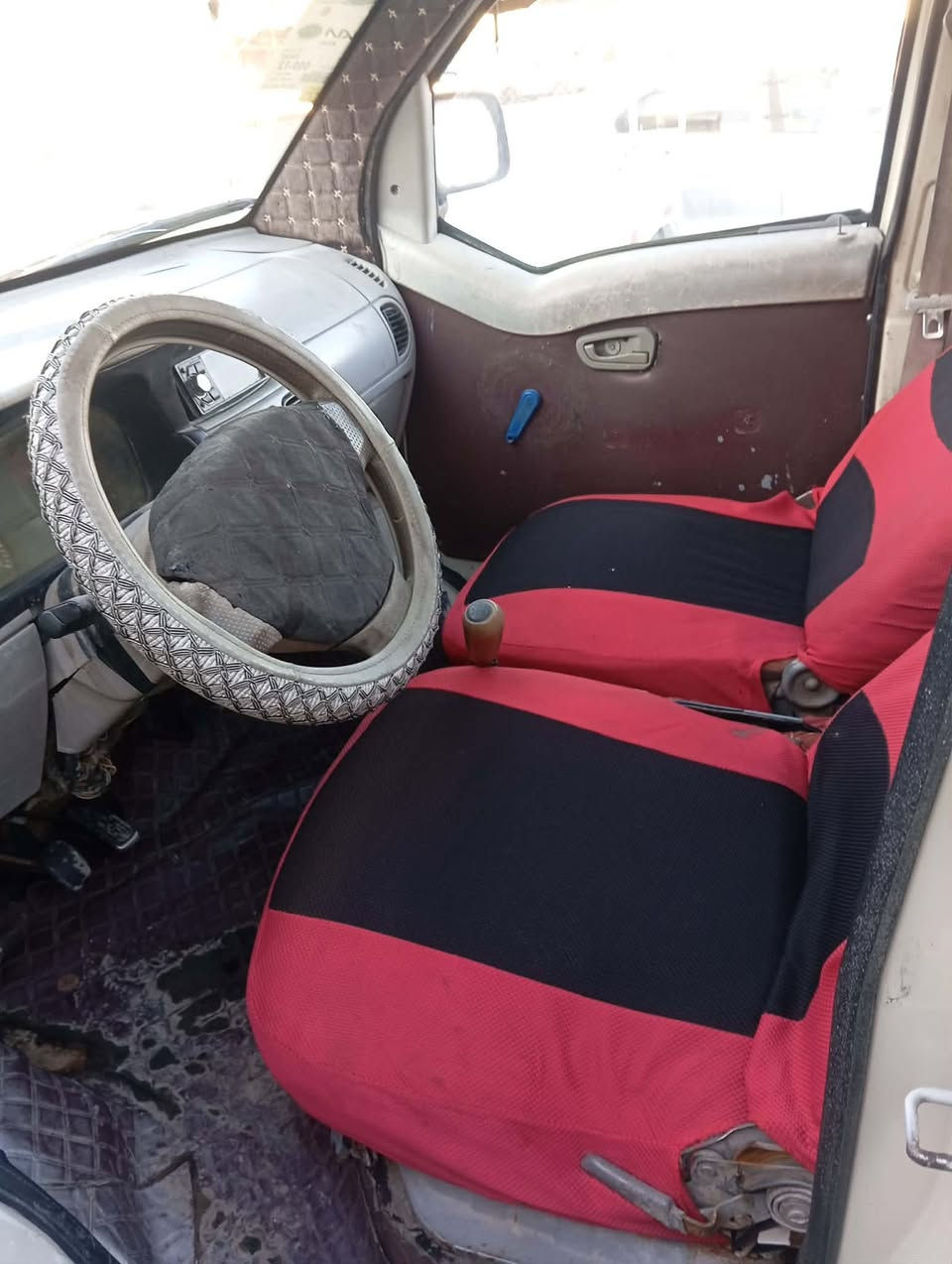 هانفي موديل 2010لبيع السعر 27وبيها مجال مكاني كركوك ***********شرط كير محرك
