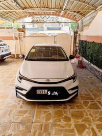 تويوتا كورولا بلاك ادشن سبورت S موديل 2025 (هايبرد) الأصلي (شركة الجاس...