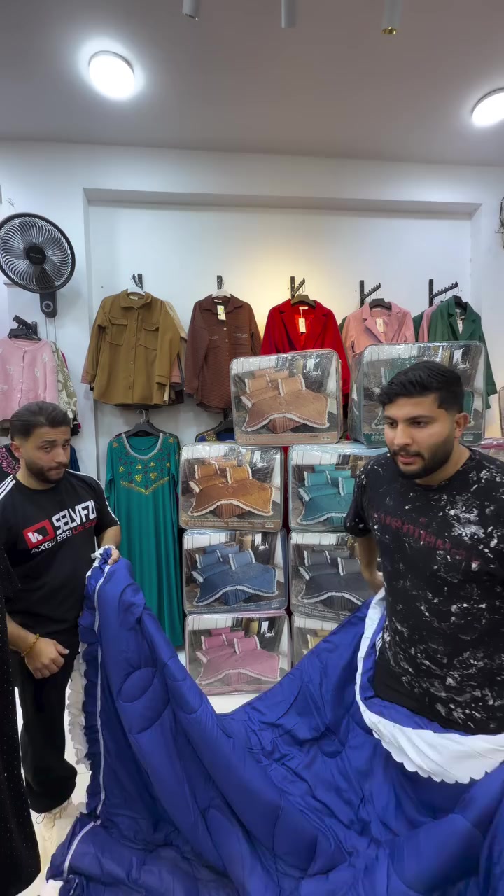 لحاف 6قطع❤️من أجمل القطع الي وصلتنه😍🔥


**إذا كنت صاحب هذا الإعلان وتريد حذفه لأي سبب، رجاءا أرسل رسالة إلى الدعم الفني**