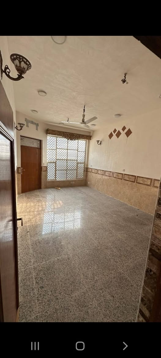 ■دار جديد للإيجار ام الخيل الثالثه■
●●●●●●●●●●●●●●●●●●●●●●●●●●●●●●●●●●●●

                    مكتب آملاك للعقار والمقاولات 

■بيت للإيجار ام الخيل الثالثه قرب شارع ٢٠ بالبدايه 

■غرفتين وصاله ومطبخ وصحيات واستقبال 

■بيت جديد وجاهز للسكن 

■بداية ام الخيل الثالثة

للإستفسار مكتب آملاك للعقار والمقاولات العروبه شارع المتحف قرب مطعم كودو كودو او الاتصال على الأرقام التالية 

***********

***********

@الجميع 

مستعدون لتلقي كافه عروضكم #بيوت #قطع #إيجارات #زراعي_طابو شقق بيع شقق ايجار @إشارة
