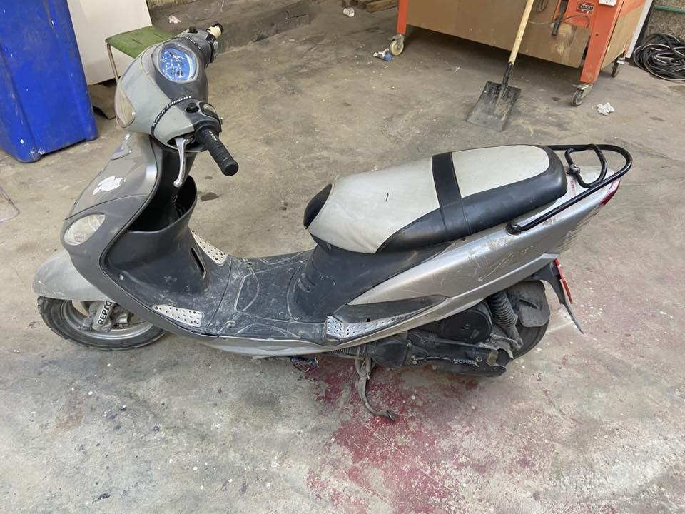 السلام عليكم دراجه البيع سعر500العنوان بغداد البياع تقاطع الدرويش ***********
