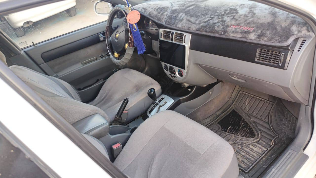 اوبترا موديل 10 بغداد مشروع وطني جدا نظيفة صبغ جاملغ امامي جهت السايق فقط السعر85 وبيهة مجال 
***********
