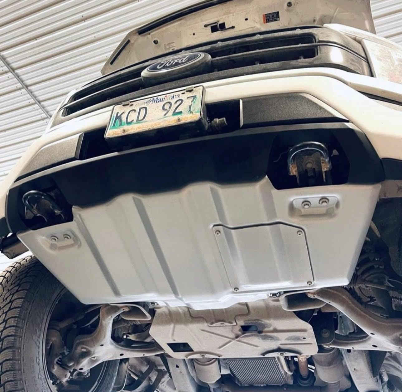 أخر  5 قطع خصم  40%           Ford F-150
متوفر غطاء / درع أمامي حديد ثقيل (قاعدة ونش) لفورد F150

💪 تصميم قوي يتحمّل أقسى الظروف
💪 حديد سميك بجودة عالية مقاوم للصدمات
💪 جاهز للتركيب مع فتحات مخصّصة وثقوب تثبيت دقيقة
💪 مناسب للطرق الوعرة والاستخدام الشاق

إذا تريد تحمي مقدمة الـ F150 وتضيف لها شكل هجومي وهيبة أكثر 🔥
هاي القطعة تعطيك حماية + منظر احترافي مميز

✔️ مناسب للبر والاوف رود
✔️ قابل للصبغ حسب لون السيارة
✔️ تركيب مباشر بدون قص أو تعديل

📦 متوفر حالياً – الكمية محدودة


**إذا كنت صاحب هذا الإعلان وتريد حذفه لأي سبب، رجاءا أرسل رسالة إلى الدعم الفني**