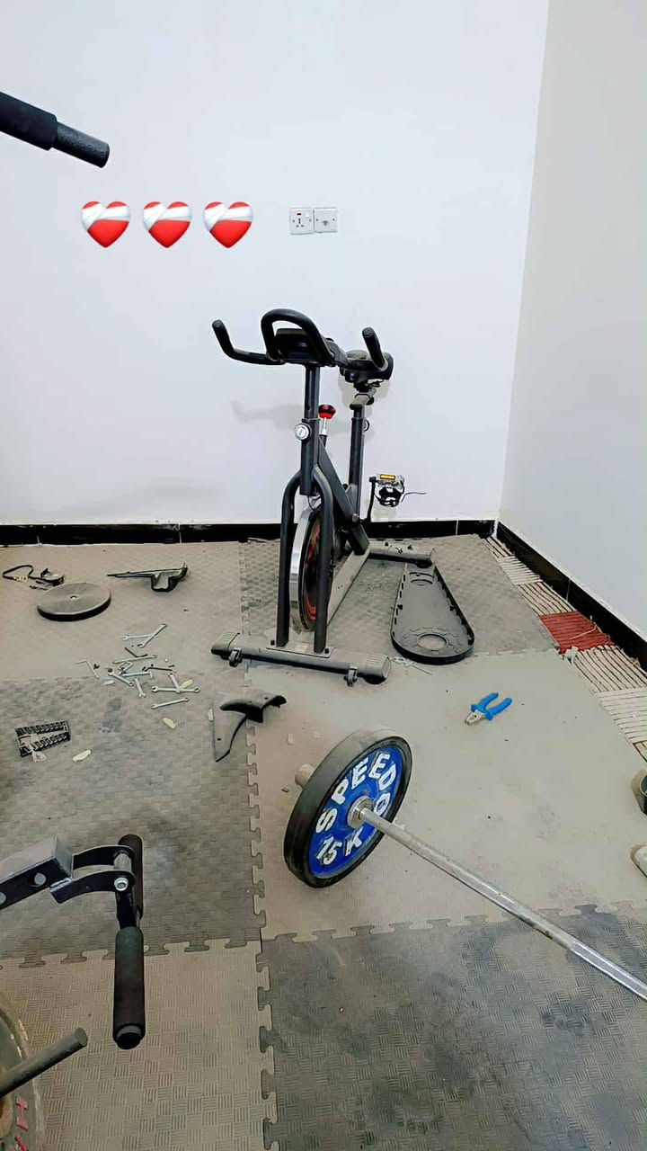 من رخصه الادمن عندي اجهزه رياضيه مثل ما موضح بالصوره الي محتاجهن يتصل ع رقم وبيه خير ويدلل
***********
