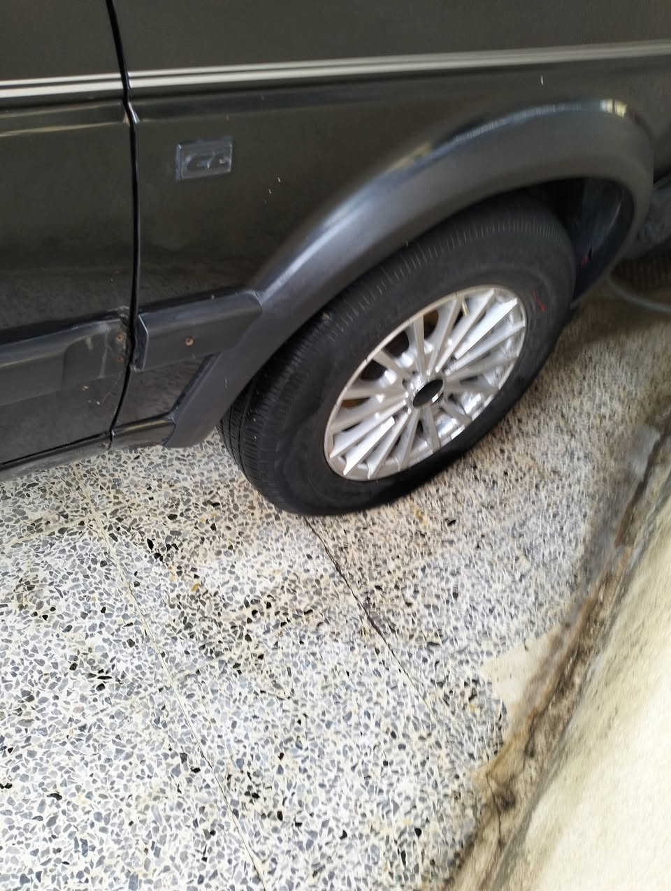 كولف 1991محرك 03وكير شرط طخم تايات طخم امامي خلفي جديد ويل كب منضومه زنون لايت داخل جديد شرعي موجود في موصل شرط وكاله والتحويل غير متواجد على الفيس
***********
