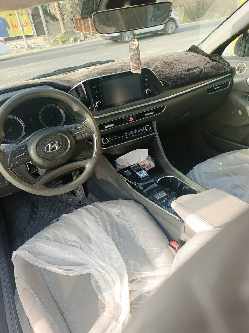 سوناتا موديل 21امريكي جاهزة فول مواصفات رقم معوقين ضرربنيد وجاملغ بدون دواخل رقم التلفون *********** السعر 133
