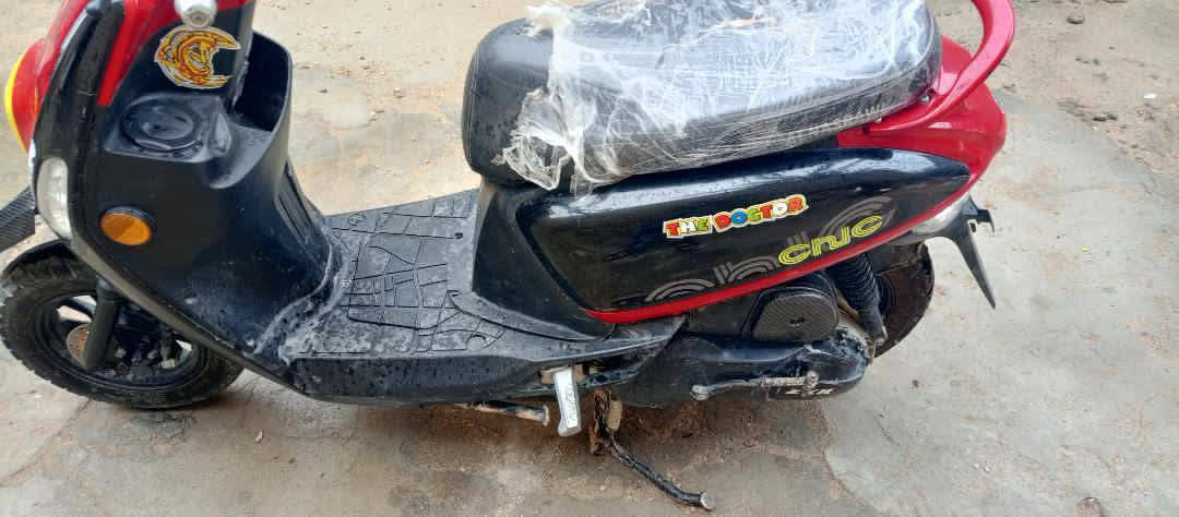 سلام عليكم 
دراجه بوليسي موديل 2024 محرك مكفول مامفتوحه سلف هندر كهربائيات شغاله لايت اشاير هورن دراجه معرض
‏‪0772 418 9261‬‏
