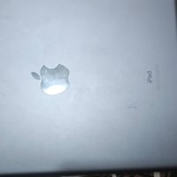 آيباد ٩ • ٦٤ • مبدل سماعة