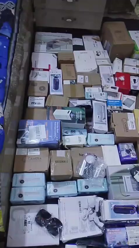 شلعه ١٢٥ قطعه منوعه كلها شغال للاستفسار الاتصال على ***********
