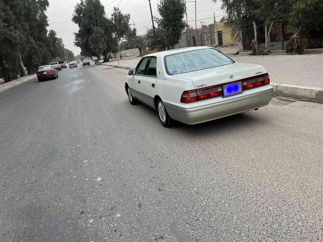 سلام عليكم ماشيه 76الف سياره راس ثور اداوات كصه جنطه مديل1997 مكينه كير جديد فيفيتي 3000 تبريد ثلج دواخل جدد حداده جديده 100/100تخم تاير جديد سعر 40 مكان بصره الاتواصل ***********
