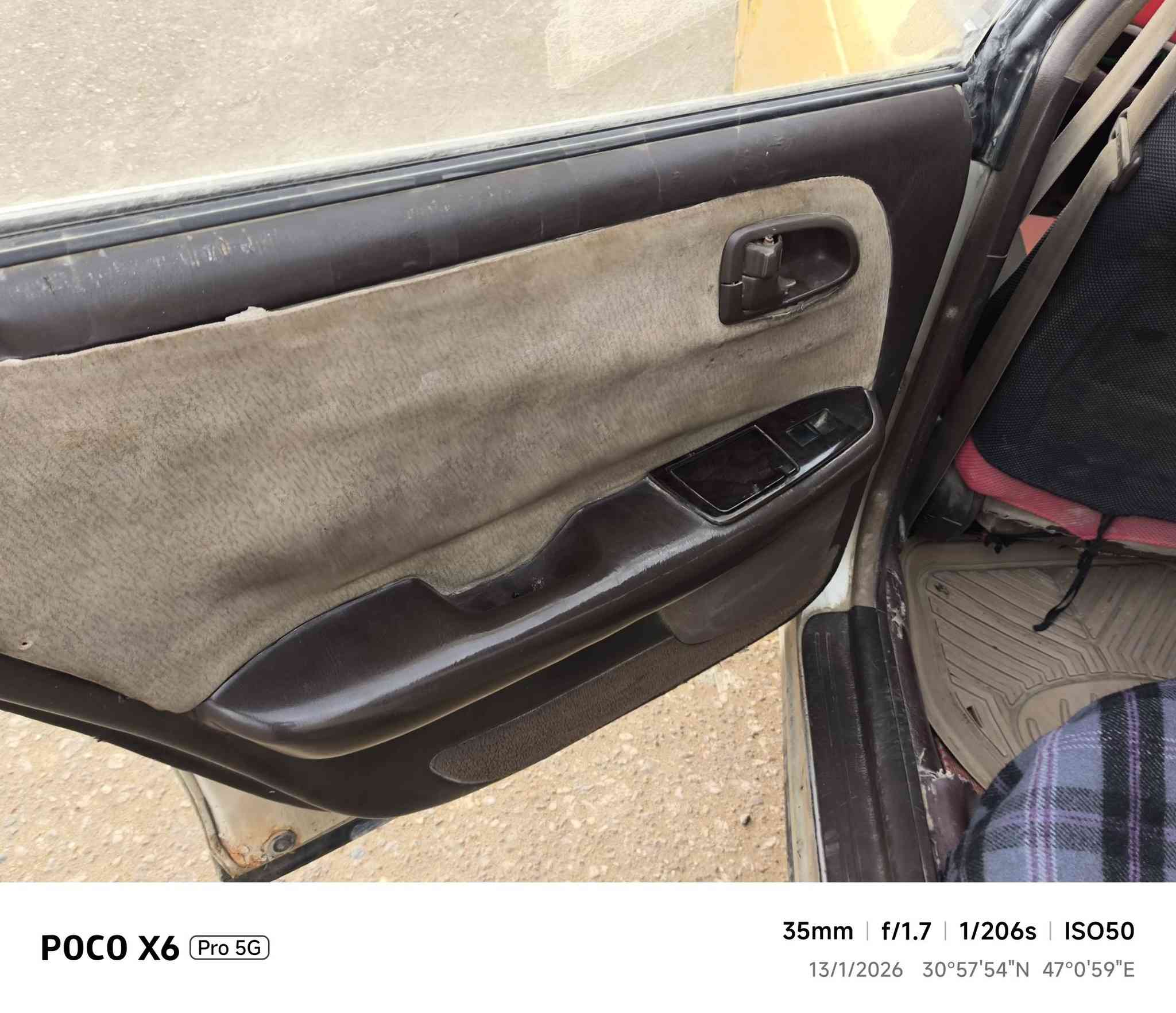 السلام عليكم ورحمة الله وبركاته 
مكلف بالنشر. 
سياره تويوتا مارك مديل 2000 لون اصفر  ميسان اجره السعر25 وبيها مجال مكان السياره الناصريه قضاءالجبايش للاستفسار الاتصال على صاحب السياره ***********
