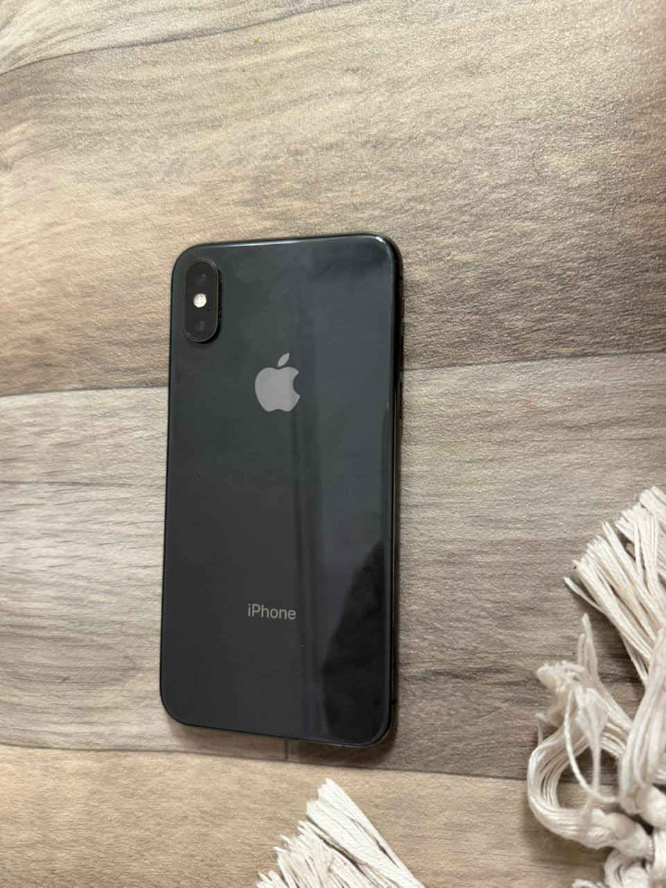 السلام عليكم 
ايفون x  ذاكرة ٥١٢ بطارية ١٠٠ (مبدلة) وكالة بدون ملحقات تجي تاخذة من اابيت
السعر ٢٥٠ قفل بدون عملة


**إذا كنت صاحب هذا الإعلان وتريد حذفه لأي سبب، رجاءا أرسل رسالة إلى الدعم الفني**