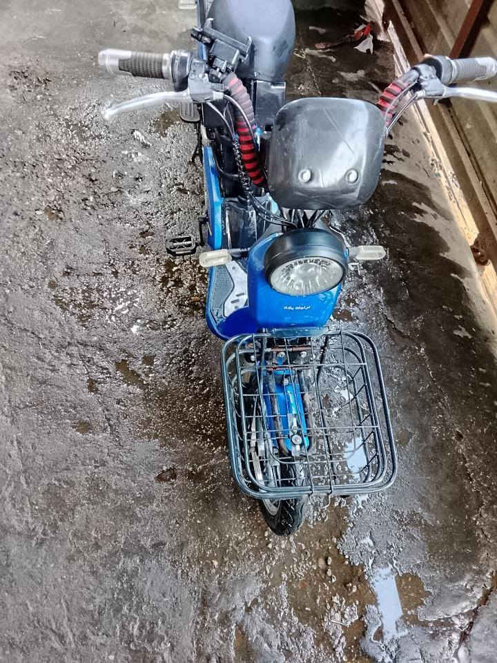 دراجه شحن حجم 16 نظيفه بس بطاريات 2 او 1  يراد لهن تبديل 
سويج 

سرعه 40 

السعر 200 
 
المكان الغدير مقابل شقق زيونه قرب مدرسة المعالي


**إذا كنت صاحب هذا الإعلان وتريد حذفه لأي سبب، رجاءا أرسل رسالة إلى الدعم الفني**