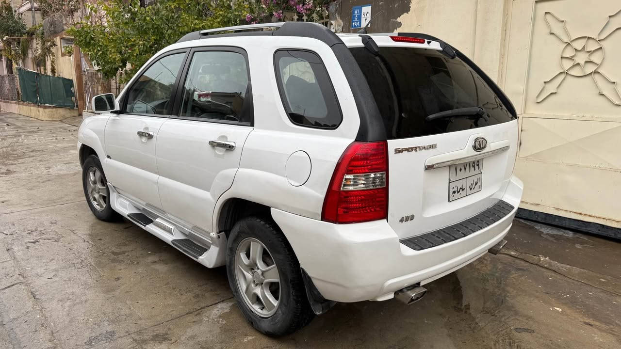 سایرەکی پاک و جوان بەشەرتی گێرو مەکینە 
بۆ زانیاری زیاتر پەیوەندی بکەن ئەوەش ژمارەی خاوەنی 
***********
*********** رانية, السليمانية
