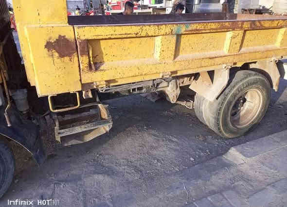 ‎سلام عليكم سياره كنتر حمل مديل 1991 عضم مبدل قماره بزون سياره جداً جداً نضيفه رقم *********** سعر 75‎ البصرة
