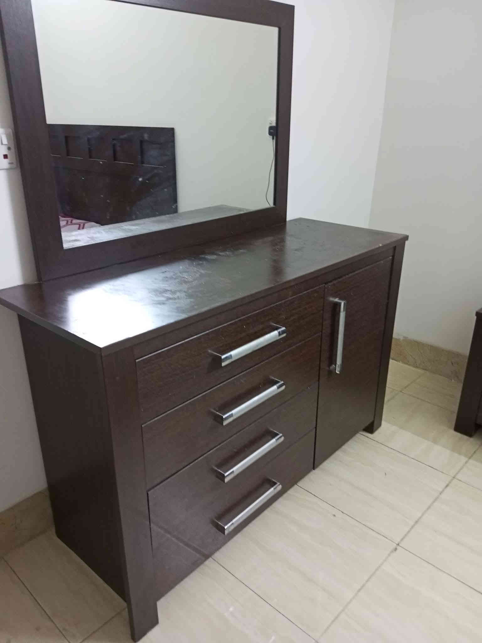 بيع مباشر وسريع. أغراض منزلية للبيع
اسحب الصوره ودزها واتساب او ماسنجر انطيك السعر 
العنوان أربيل شارع ١٠٠ باداوه / فرع جامع خديجة الكبرى,
قرب مستوصف ملا افندي.
يتوفر توصيل داخل أربيل. بغداد . موصل . تكريت . الانبار .
للإستفسار
***********/ واتساب
***********
