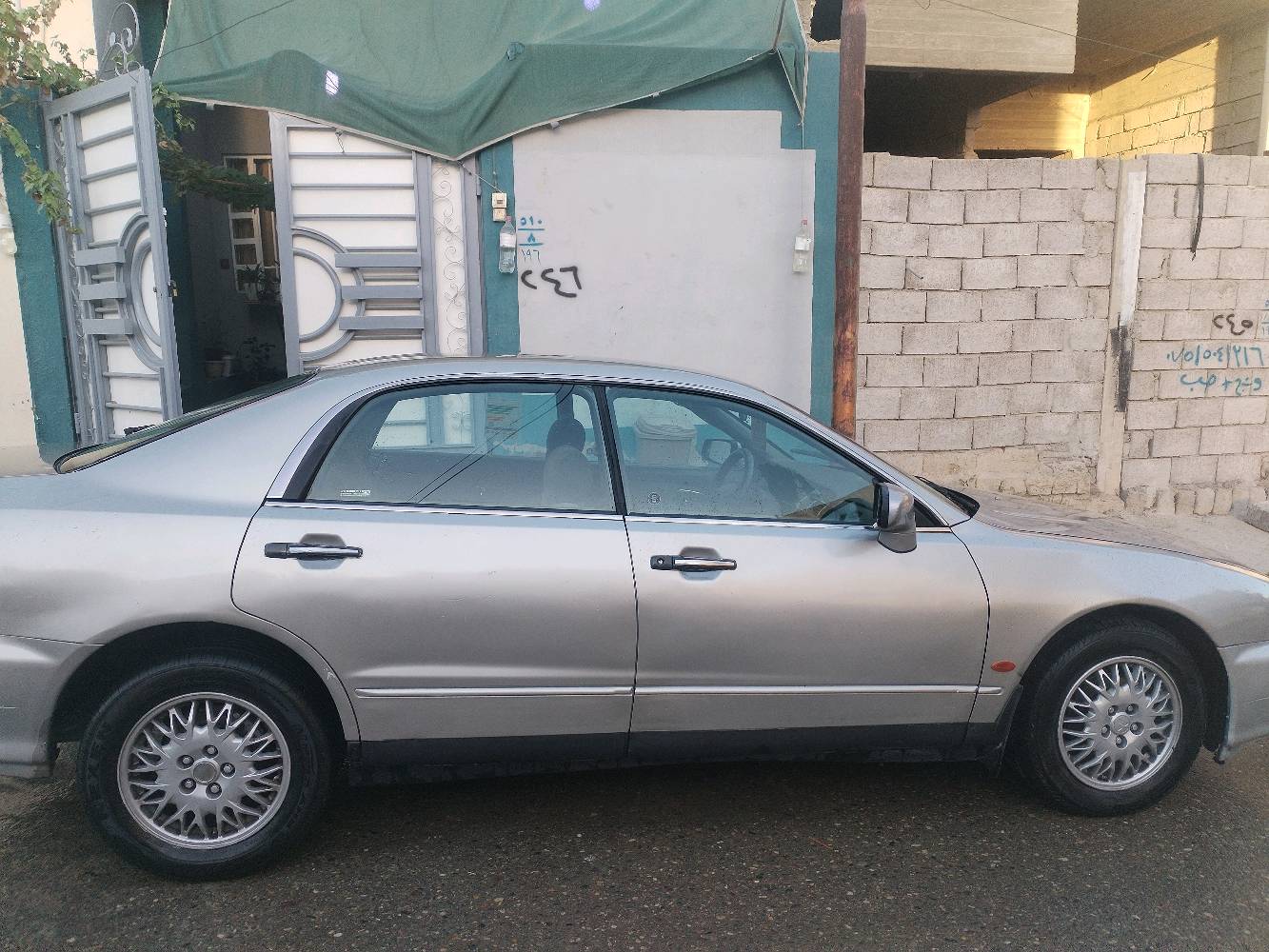 مستبوشي سكما موديل 1995 كير توماتيك محرك 6 حجم3000. كير مكينه شرط كابون بيها شرط الوكاله والتحويل بيها حساس TPSيرادلو عيار فقط
السعر 40 وبيها مجال مكانها حي سماح ثانيه ترهم مراوس 