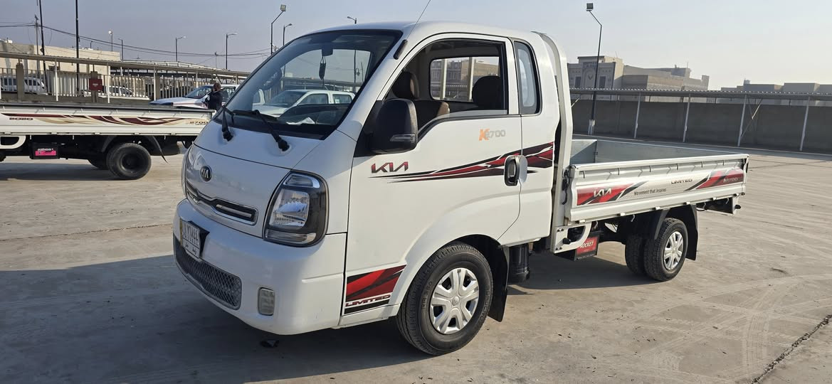 سلام عليكم كيا موديل 2022كفاله عامه رقم واسط مشروع وطني مكانه ناصريه قضاء الفجر للاستفسار تصل بل رقم***********
