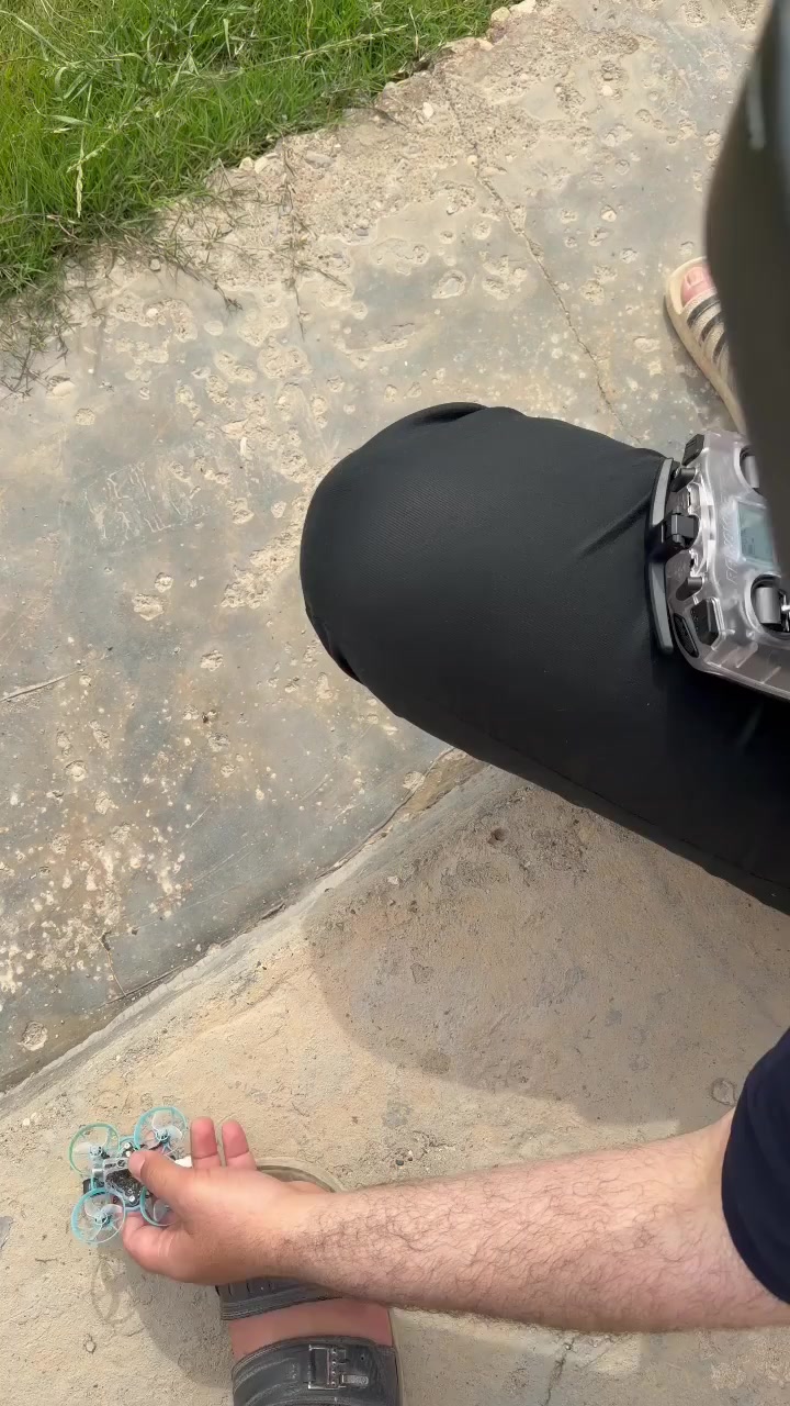 Air65
Freestyle
Analog
Elrs 2.4 HZ 
مراوح اضافيه + ادبتر برمجة 
ب١٢٥ الف قفل غير قابل للتفاوض


**إذا كنت صاحب هذا الإعلان وتريد حذفه لأي سبب، رجاءا أرسل رسالة إلى الدعم الفني**