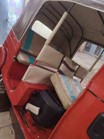 سلام عليكم. تكتك رقم وسنويه موديل 19 تكتك جاهزه مانقصه برغي سعره 4750 وبيه مجال حك الجيه عنوان كوت ***********
