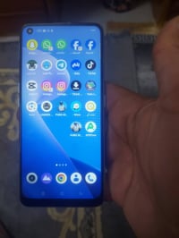 ريلمي ٧ برو • ١٢٨ • شحن سريع